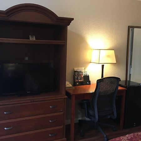 Durham Skyland Inn エクステリア 写真