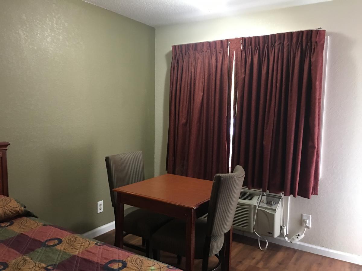 Durham Skyland Inn エクステリア 写真