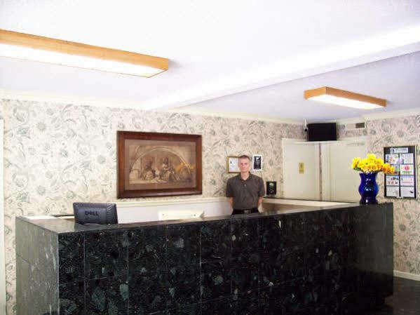 Durham Skyland Inn エクステリア 写真